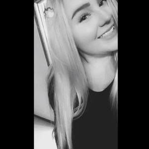 Meet your Posher, Nada